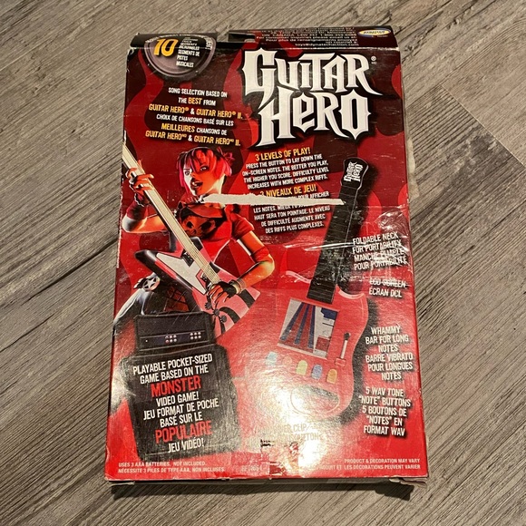 Guitar Hero - Handheld Electronic Game Carabiner 2007 - Picture 2 of 3